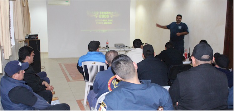 Curso RIT y Mayday: Mario Verduzco dando teoría