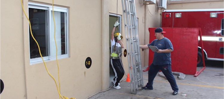 Evaluación física a las y los aspirantes a ingresar a la Academia 2014