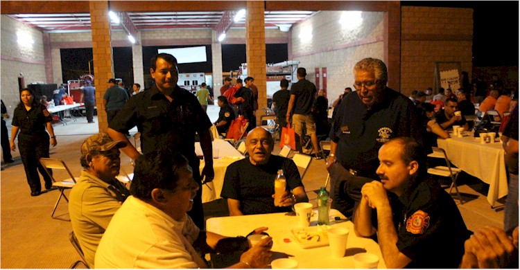 y lo más esperado: el rompehielo