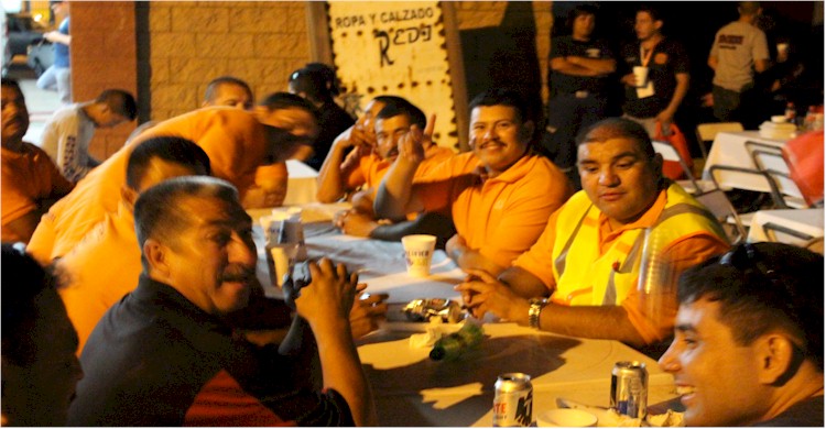 y lo más esperado: el rompehielo