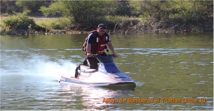 Triatlón Dique 10: Efren Polanco a bordo del jet-ski