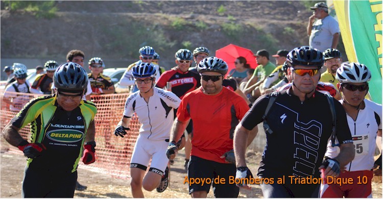 Triatlón Dique 10: primer plano de corredores